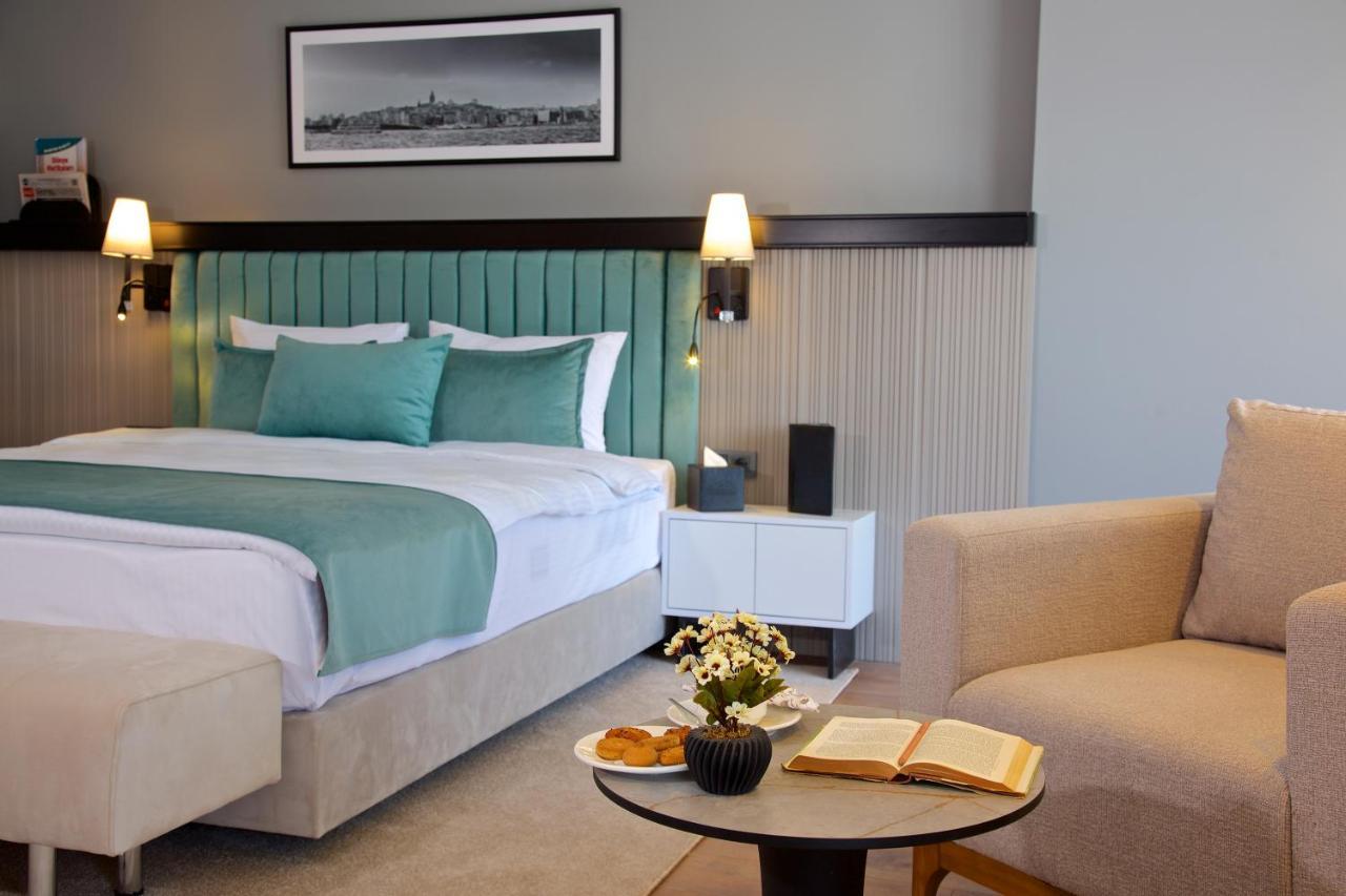 Days Inn By Wyndham Istanbul Arnavutkoy Εξωτερικό φωτογραφία