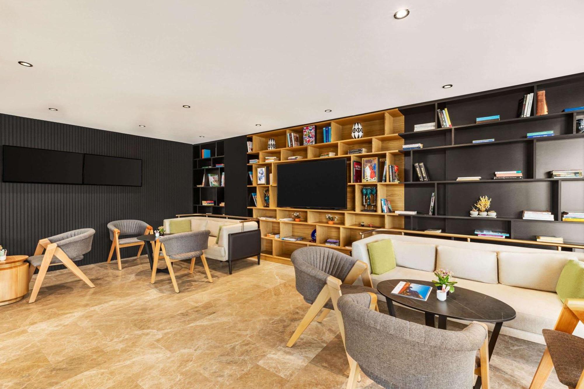 Days Inn By Wyndham Istanbul Arnavutkoy Εξωτερικό φωτογραφία
